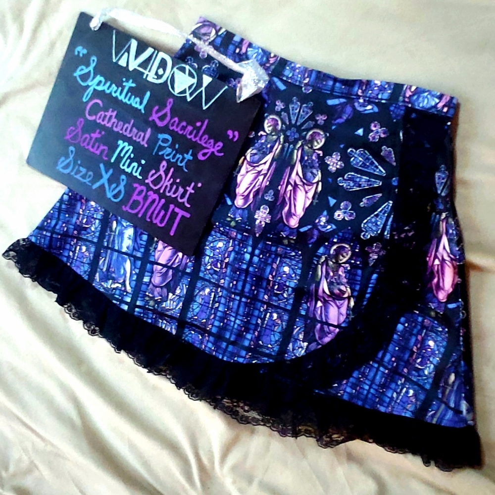 🕷 Widow: Spiritual Sacrilege Cathedral Print Satin Mini Skirt, Size XS, BNWT
